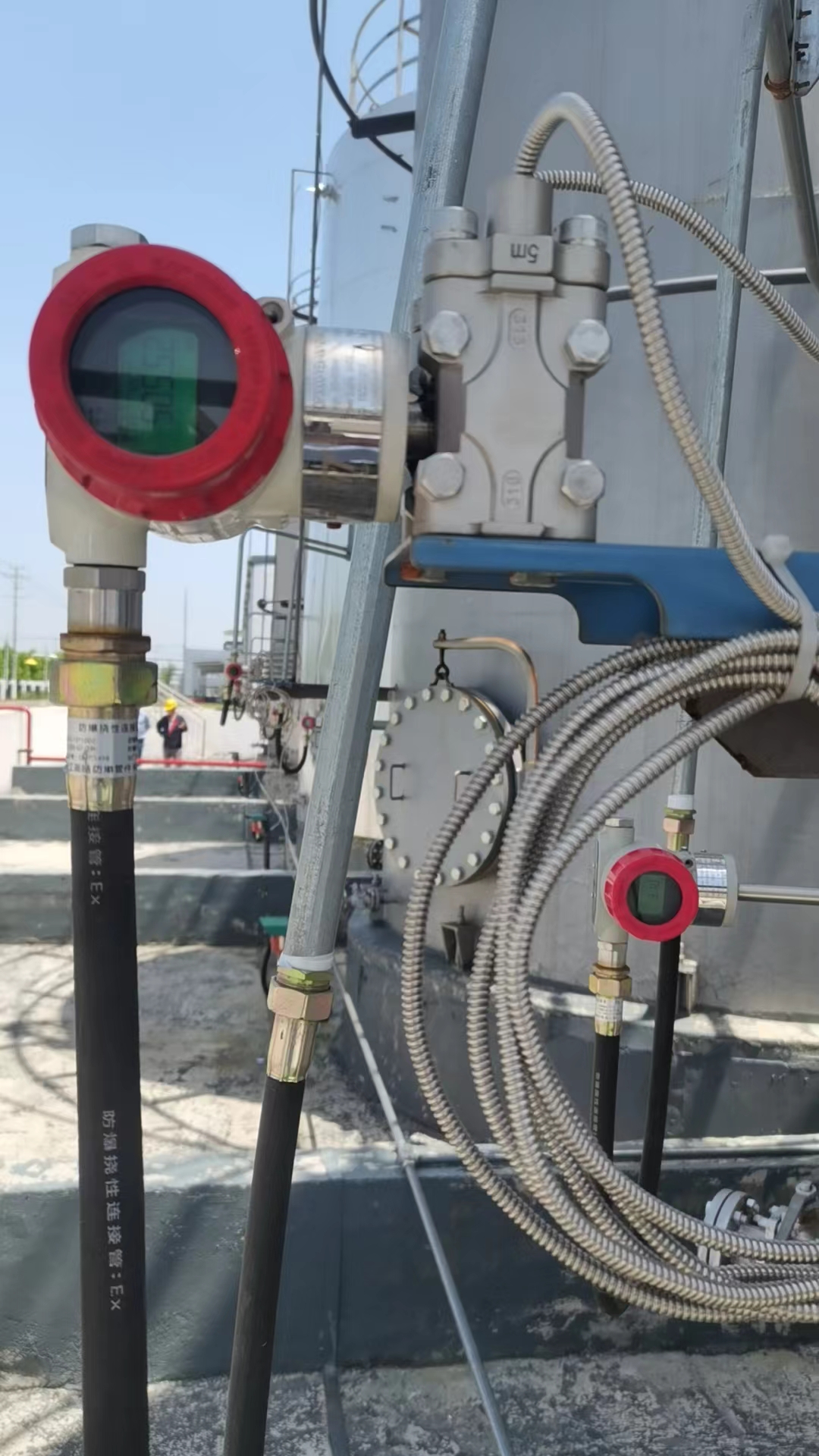 How to Choose the Right Pressure Transmitter 